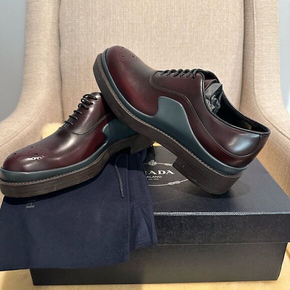 Prada round toe brushed leather oxfords size 6, EU 38,5-39 - Picture 8 of 15